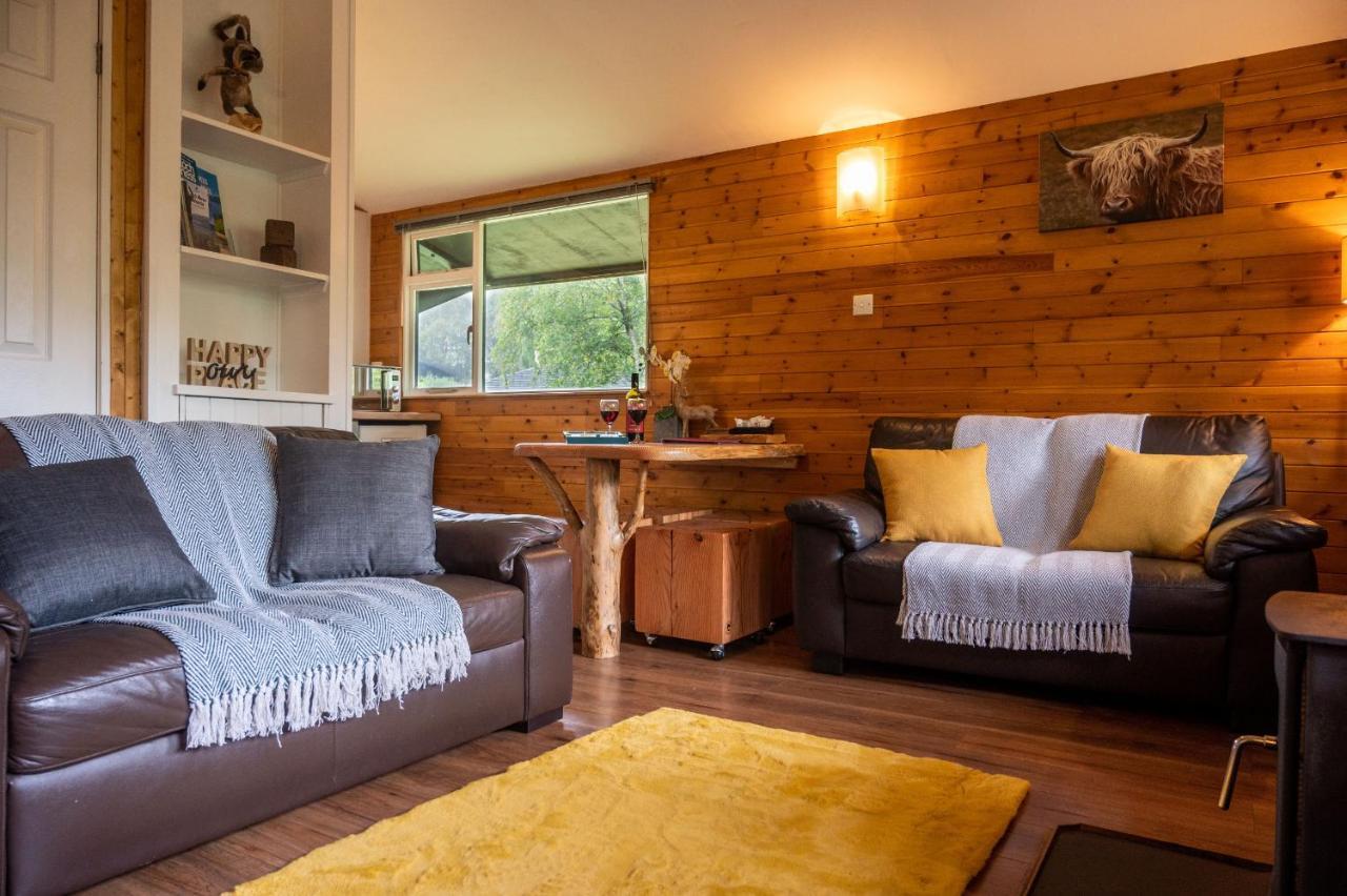 Ancarraig Lodges Drumnadrochit Exterior foto